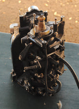 Load image into Gallery viewer, 25 Hp Johnson Evinrude 0435942  Cylinder & Crankcase 435942 powerhead 3 Cylinder 97-03 - carbureted good compression