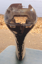 Cargar imagen en el visor de la galería, 25 40 45 50 hp Mercury BOTTOM COWL long strbd port 826277F1 826278F3 four stroke 2005