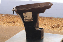 Cargar imagen en el visor de la galería, 25 40 45 50 hp Mercury BOTTOM COWL long strbd port 826277F1 826278F3 four stroke 2005