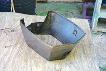 Cargar imagen en el visor de la galería, 115 140 hp Tohatsu Nissan 3C7S612101 drive shaft APRON splash pan Two Stroke