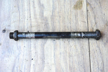 Lade das Bild in den Galerie-Viewer, 60 55 50 45 40 hp Mercury 19614 TILT TUBE, 826164 NUT @2 3 cyl Two Stroke