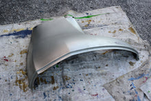 Lade das Bild in den Galerie-Viewer, BF 150 135 115 hp Honda 63716-zy6-010za lower side cover PORT Bottom Cowl