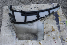 Lade das Bild in den Galerie-Viewer, BF 150 135 115 hp Honda 63716-zy6-010za lower side cover PORT Bottom Cowl
