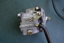 Lade das Bild in den Galerie-Viewer, 30 hp Mercury carburetor 823799A12 823799A11, 822514A2 OIL TANK, 818902A2 OIL PUMP, oil-injected Two Stroke
