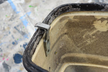 Load image into Gallery viewer, 50 HP Yamaha top cowl 6H5-42610-45-4D, 6H5-42610-43-EK, 6H5-42610 - 1989 - 1994 Old style engine cover, two stroke 40 hp