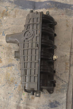 Cargar imagen en el visor de la galería, 275 hp Mercury 880587A03 CAC Charge Cooler ASSEMBLY and intake, Verado Four Stroke 200 225 250 300 hp