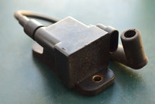 Lade das Bild in den Galerie-Viewer, 40 HP Mercury Force Ignition Coils (2) 8275509a10, off ELPTO
