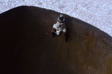 Load image into Gallery viewer, DF 250 225 200 hp SUZUKI engine cover cowl V6 “degraded finish” FOUR STROKE 61430-93870-YAY 61430-93822-YKV 61430-93812-YAY