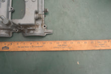 Cargar imagen en el visor de la galería, f 150 hp Yamaha 63P-11191-00-1S CYLINDER HEAD COVER crankcase 2005 Four Stroke