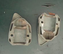 Lade das Bild in den Galerie-Viewer, f 150 hp Yamaha 63P-44553-00-8D LOWER MOUNT COVER, 63P-44556-00-8D LOWER MOUNT COVER 2 - four stroke