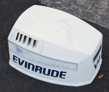Cargar imagen en el visor de la galería, 115 hp Evinrude Ocean Pro top cowl 0435094 435094 engine cover Johnson