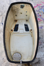 Lade das Bild in den Galerie-Viewer, 40 and 50 Hp Yamaha Cowling 6h4-42611-10, engine cover, top cowl, lid