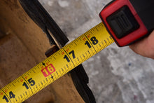 Load image into Gallery viewer, 9.9 15 HP Evinrude 0433537 ENGINE COVER, OMC Cowling, engine top cowl, lid