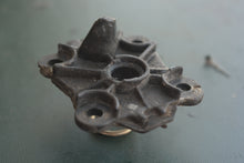 Cargar imagen en el visor de la galería, 150 175 200 hp Evinrude 0337207 THERMOSTAT COVER 0337067 THERMOSTAT SPRING, 0337487 THERMOSTAT COVER NIPPLE, two stroke 0778377