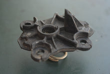 Cargar imagen en el visor de la galería, 150 175 200 hp Evinrude 0337207 THERMOSTAT COVER 0337067 THERMOSTAT SPRING, 0337487 THERMOSTAT COVER NIPPLE, two stroke 0778377