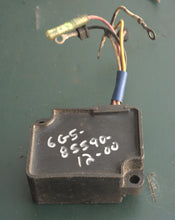 Load image into Gallery viewer, 150 175 200 hp Yamaha 6G5-85590-12-00 CONTROL UNIT cdi Two Stroke 84-89 6G5-85590-10-00
