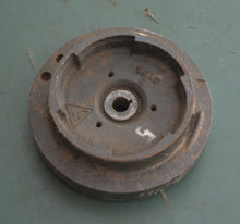 Cargar imagen en el visor de la galería, 6 hp Evinrude 0440164 440164 FLYWHEEL ASSY also 5 hp 1997-2001 four stroke