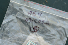 Load image into Gallery viewer, 85 - 235 hp OMC 315052 sterndriveV4 Carb Carburetor Gasket Mounting set of 5, 33460 GLM