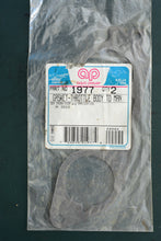 Load image into Gallery viewer, 90 - 250 hp Aqua Power 1977 Intake Manifold Gasket OMC 323319, oem cross over