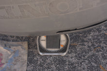 Cargar imagen en el visor de la galería, BF 130 115 hp Honda 63100-ZW5-030ZA ENGINE COVER ASSY cowl