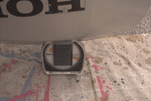 Cargar imagen en el visor de la galería, BF 135 150 115 hp Honda 63100-ZY6-030ZA ENGINE COVER ASSY top cowl