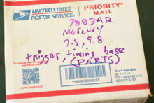 Lade das Bild in den Galerie-Viewer, 7.5 9.8 HP Mercury housing assembly trigger 7283a2, two stroke timer base - PARTS NOT WORKING