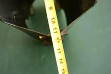 Load image into Gallery viewer, 25 30 hp tohatsu Nissan bottom cowl apron 3roq612100, off 2010 model