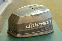 Cargar imagen en el visor de la galería, 90 115 hp Johnson engine cover 0433704 433704  v4 engine cover hood, 1981 OMC 88 Special top cowl 0433362 433362 Two Stroke