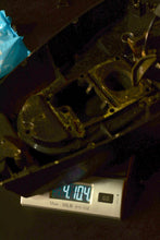 Lade das Bild in den Galerie-Viewer, 7.5 9.8 hp Mercury Mariner lower pan bottom cowl 6587a5, merc 110 two stroke