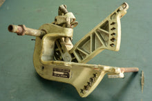 Load image into Gallery viewer, DT 40 50 hp Suzuki sternbrackets / clamp brackets 41111-88L20-QTN with thumb screws 41111-88L20-QTN set, bracket shaft 41111-88L20-QTN, two stroke