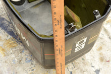 Lade das Bild in den Galerie-Viewer, 60 hp Mercury engine cover 6227A17 6228A3 Mariner Two Stroke 3 Cyl Outboard