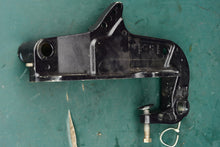 Cargar imagen en el visor de la galería, 9.8 hp Tohatsu Nissan 3AAQ621131 3AAQ621121 CLAMP BRACKET set, four stroke, 8 hp compatible stern brackets