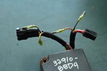 Cargar imagen en el visor de la galería, 200 150 hp Suzuki ICU IGNITION CONTROL UNIT 30296 32910-88d40 32910-88d41 two stroke EFI 1994-1997 150 200 ul