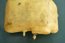 Cargar imagen en el visor de la galería, F 4 & 6 hp Yamaha 6EE-F4111-11-00 TANK, FUEL, 6BX-24610-10-00 FUEL CAP, 2014 & later