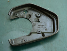 Lade das Bild in den Galerie-Viewer, F 4 & 6 hp Yamaha 6EE-G2723-00-00 COVER, BOTTOM, 2014 & up, four stroke $10