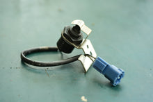 Lade das Bild in den Galerie-Viewer, BF 40 45 50 hp Honda NEUTRAL Safety SWITCH 35600-ZV5-003 Superseded by 04304-ZW9-010