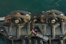 Load image into Gallery viewer, 200 hp Ficht Evinrude 5004931 CYLINDER HEAD, Port, 225, 250, thermostat cap 344771 3 Liter, ignition coils 583740 586333