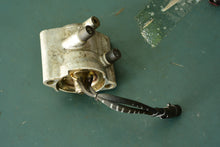 Cargar imagen en el visor de la galería, 25 15 30 hp Evinrude E-tec fuel injector 353748 two stroke 5007894 5006635