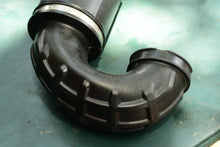 Load image into Gallery viewer, 135 150 175 200 hp Mercury Verado throttle body 892949t02 ETC INDUCTION ASSY