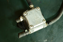 Load image into Gallery viewer, 40 50 60 hp Mercury 899106 899106T01 PUMP ASSEMBLY Fuel, 879884T FUEL FILTER assy, 2016 four stroke EFI