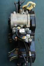 Load image into Gallery viewer, 40 50 hp Tohatsu Nissan 3T5B022400 AIR BOX, 3T5021000 REED VALVE, 3T5101100 THROTTLE POSITION SENSOR, 3T4101000 nla THROTTLE BODY two stroke TLDI