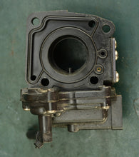 Load image into Gallery viewer, 200 225 300 hp Johnson Evinrude looper carburetor v6, bowl 333525 two stroke outboards