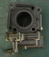 Load image into Gallery viewer, 200 225 300 hp Johnson Evinrude looper carburetor v6, bowl 333525 two stroke outboards