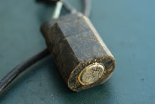 Lade das Bild in den Galerie-Viewer, 40 50 hp Tohatsu Nissan tldi heat counter sensor two stroke EFI