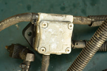 Cargar imagen en el visor de la galería, 150 175 200 hp Mercury EFI 14360T75 FUEL PUMP 14360 assembly with hoses, two stroke outboard motors