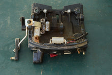 Load image into Gallery viewer, DF 25 hp Suzuki Front Panel 61831-95J00-0EP nla, 19141-95J00 THROTTLE Cam linkage Four Stroke twin v Outboard