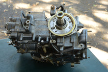 Load image into Gallery viewer, 40 50 hp Yamaha CRANK CYLINDER ASSEMBLY powerhead 6r6-w0090-01 4d, two stroke