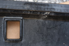 Lade das Bild in den Galerie-Viewer, 115 HP Mercury lower cowl cover Starboard 2188-821873, bottom cowl