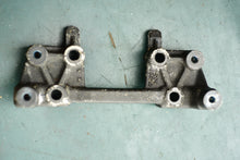 Load image into Gallery viewer, 150 135 175 200 hp Mercury Verado 896210T 896210-c04 bracket, driveshaft shroud cover Four Stroke outboards