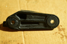 Load image into Gallery viewer, 150 175 200 225 250 275 300 hp Mercury Verado 88535303S Alternator BRACKET 895353-c03 Four Stroke outboards